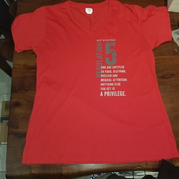 USP Alcatraz Tee - Picture 1 of 3